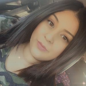 Meet your Posher, Ana